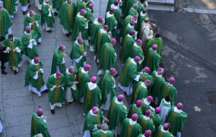 « Bouleversés et résolus » message des évêques de France